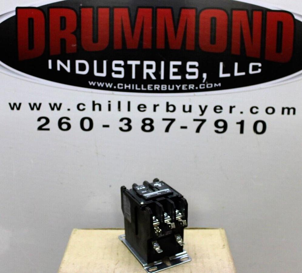 Used CUTLER HAMMER CONTACTOR C25DND330 SER. E1 30 AMP 600 VAC 3-POLE COIL: 120V