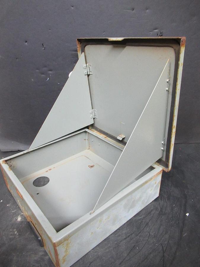 Used TRANE OUTDOORS ELECTRICAL ENCLOSURE 10.5" X 10" X 3" **WARRANTY INCLUDED**