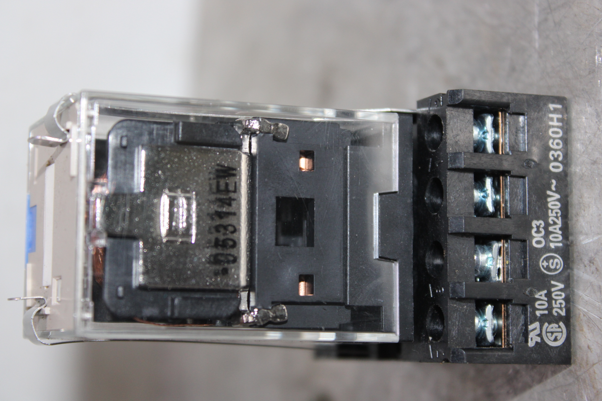 GENERAC VOLTAGE AND FREQUENCY MONITOR 0E4457 208-240V