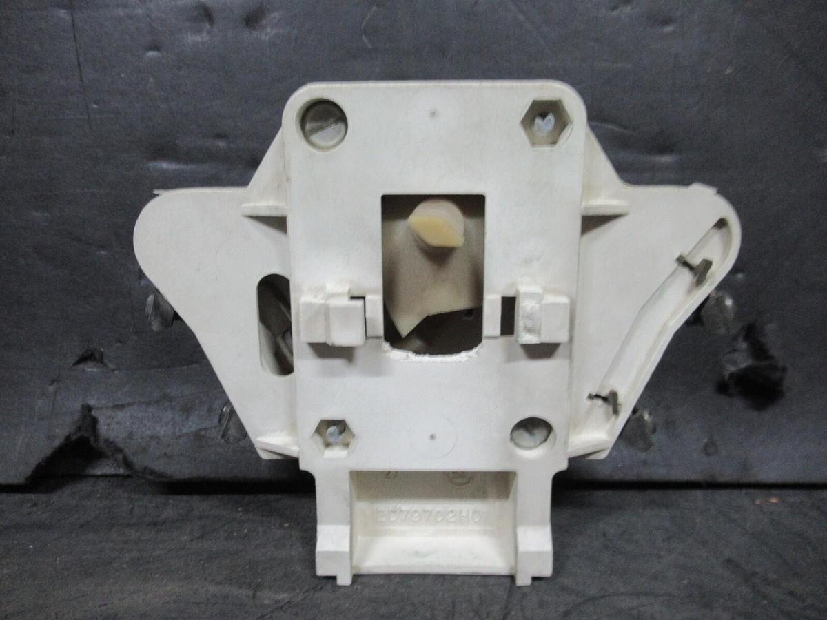 Used CUTLER-HAMMER AUXILIARY CONTACT WM16H STYLE: 1A96651G01 FOR W/K200 SERIES