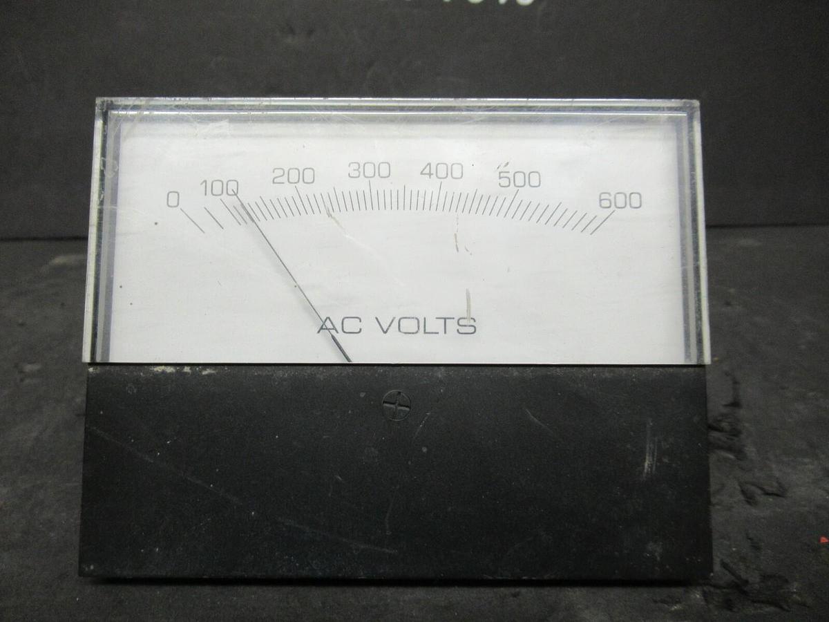 Used YOKOGAWA AC VOLTAGE METER READOUT ANALOG 260444SJSJ10AB/UL 600 VAC