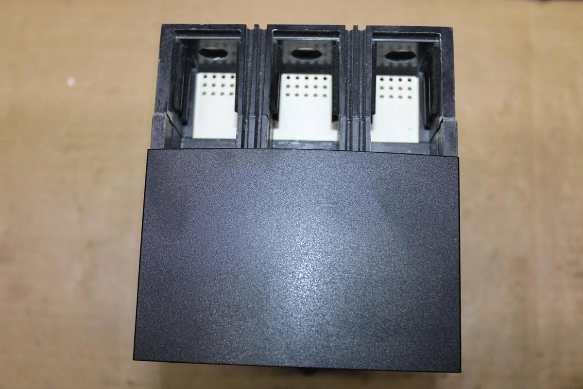 Used SQUARE D CIRCUIT BREAKER OW6129A KH-250A 250 AMP 600 VDC 2-POLE *WARRANTY*