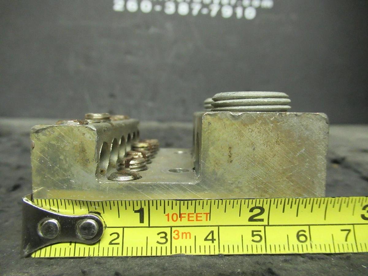 Used (3) MARATHON 97945 MECHANICAL DISTRIBUTION WIRE CONNECTOR LUG TAP 500MCM - #14