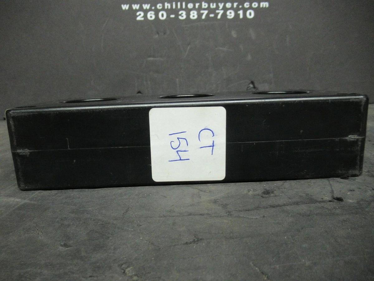 Used WESTINGHOUSE CURRENT TRANSFORMER RATIO: 300:5 A 2092A37H05 / 3P81-301 CT