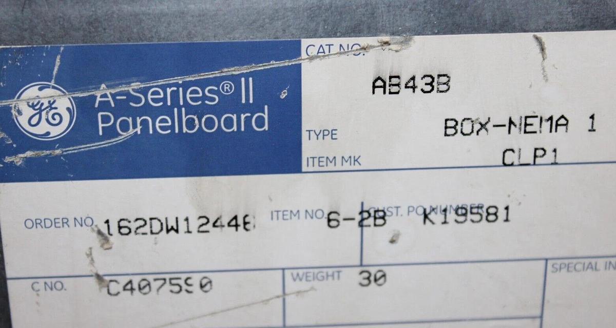 Used GENERAL ELECTRIC SERVICE PANELBOARD AB43B 225 AMP 208Y/120V 3-PHASE NEMA 1