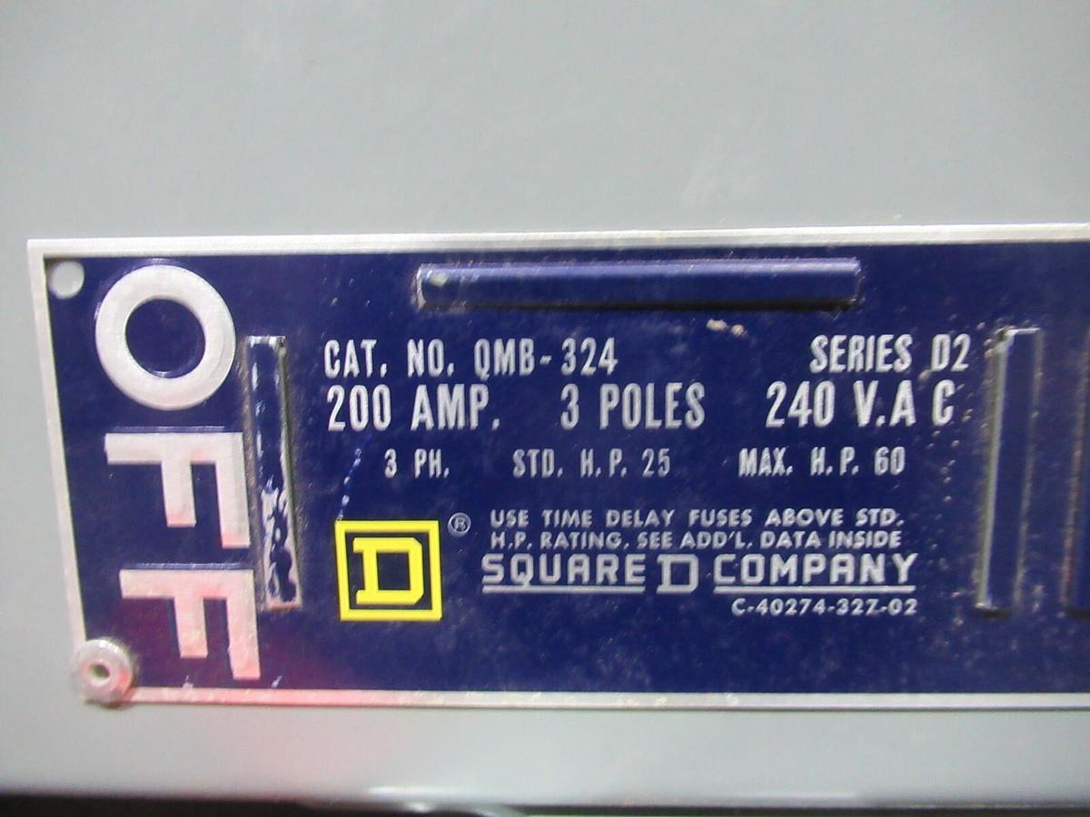 Used SQUARE D FUSIBLE PANELBOARD QMB-324 SER. D2 200 AMP 3-POLE 240 VAC 60 HP