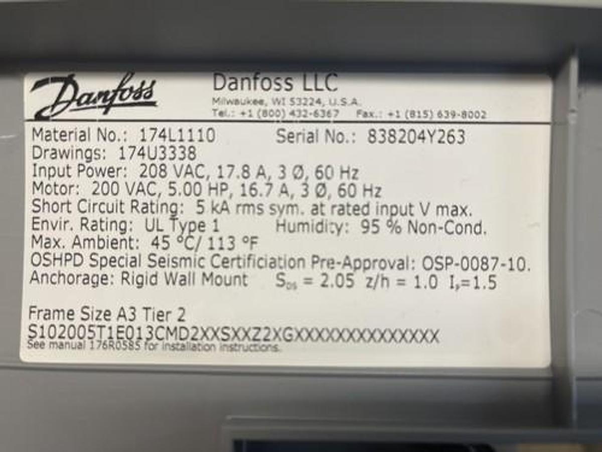 Used DANFOSS VERTICAL VFD 174L1110 VLT HVAC DRIVE 200 VAC @ 16.7 AMP 5 HP 3-PHASE