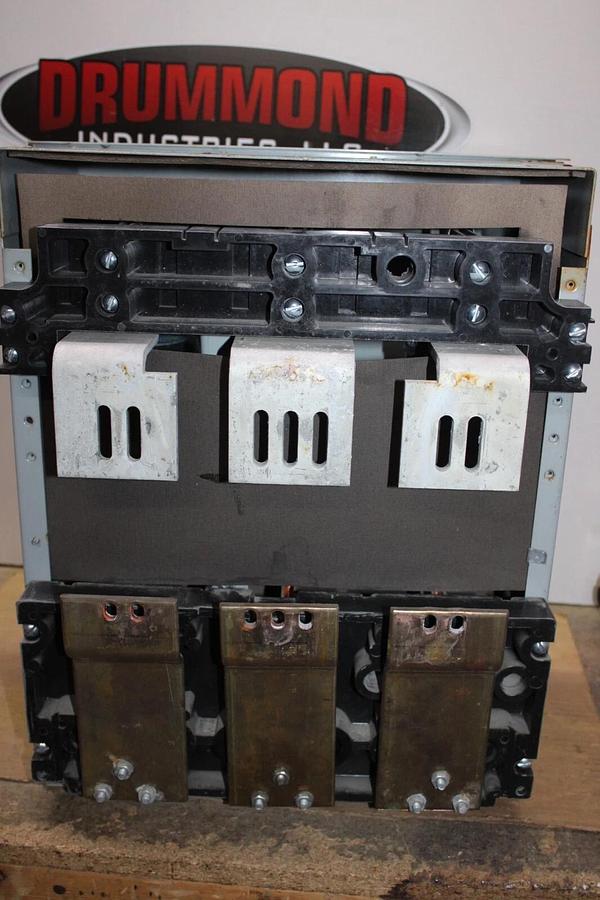 Used ITE VACU-BREAK PANELBOARD DISCONNECT SWITCH VMS365B 400 AMP 600 VAC 3-PHASE