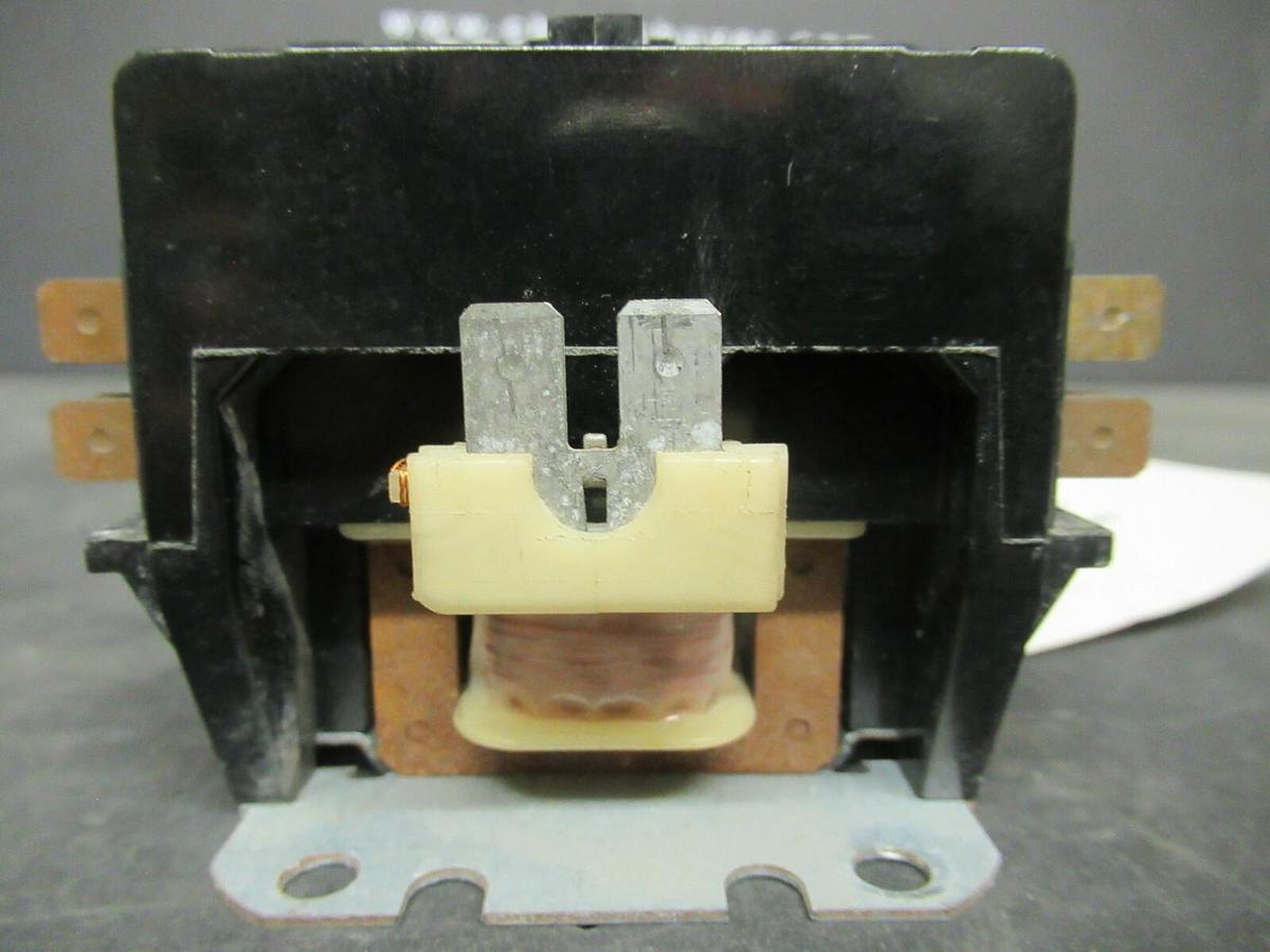 Used FURNAS CONTACTOR 3100-20T328 / HN52KC016 20 AMP 600 VAC 30 AMP/RES