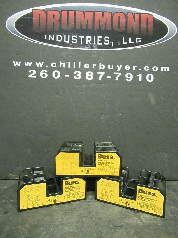Used LOT OF 3 BUSSMAN FUSE HOLDER BC6032P FOR 30 AMP 600 V CLASS CC FUSES ONLY