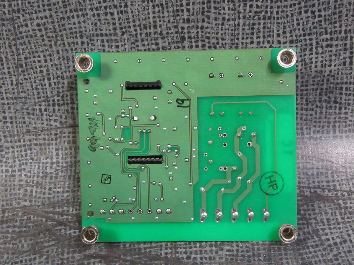 Used WATLOW TEMPERATURE CONTROLLER 120 VAC -125 TO 425°F   MODEL: 147E-1610-1100