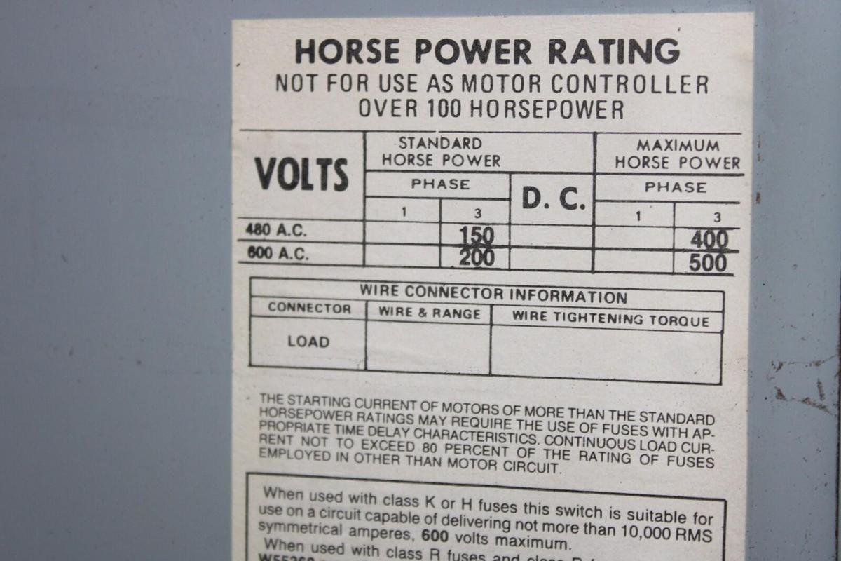 Used ITE VACU-BREAK DISCONNECT SWITCH VMS366B 600 AMP 600 VAC 3-PHASE 3-POLE