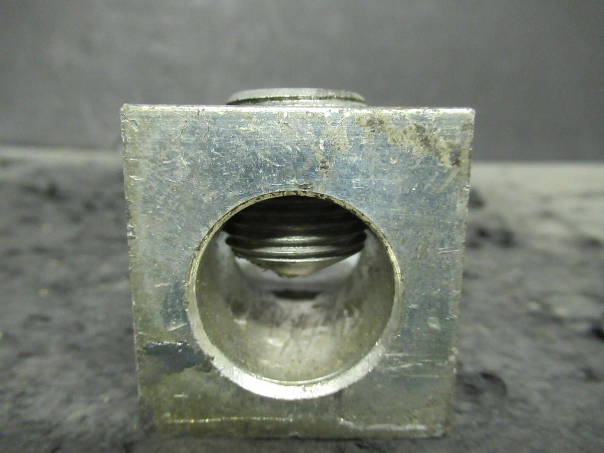 Used (3) QTY ILSCO TA-500 1 (SINGLE) BARREL MECHANICAL CONNECTOR LUG TAP 500 MCM - 4