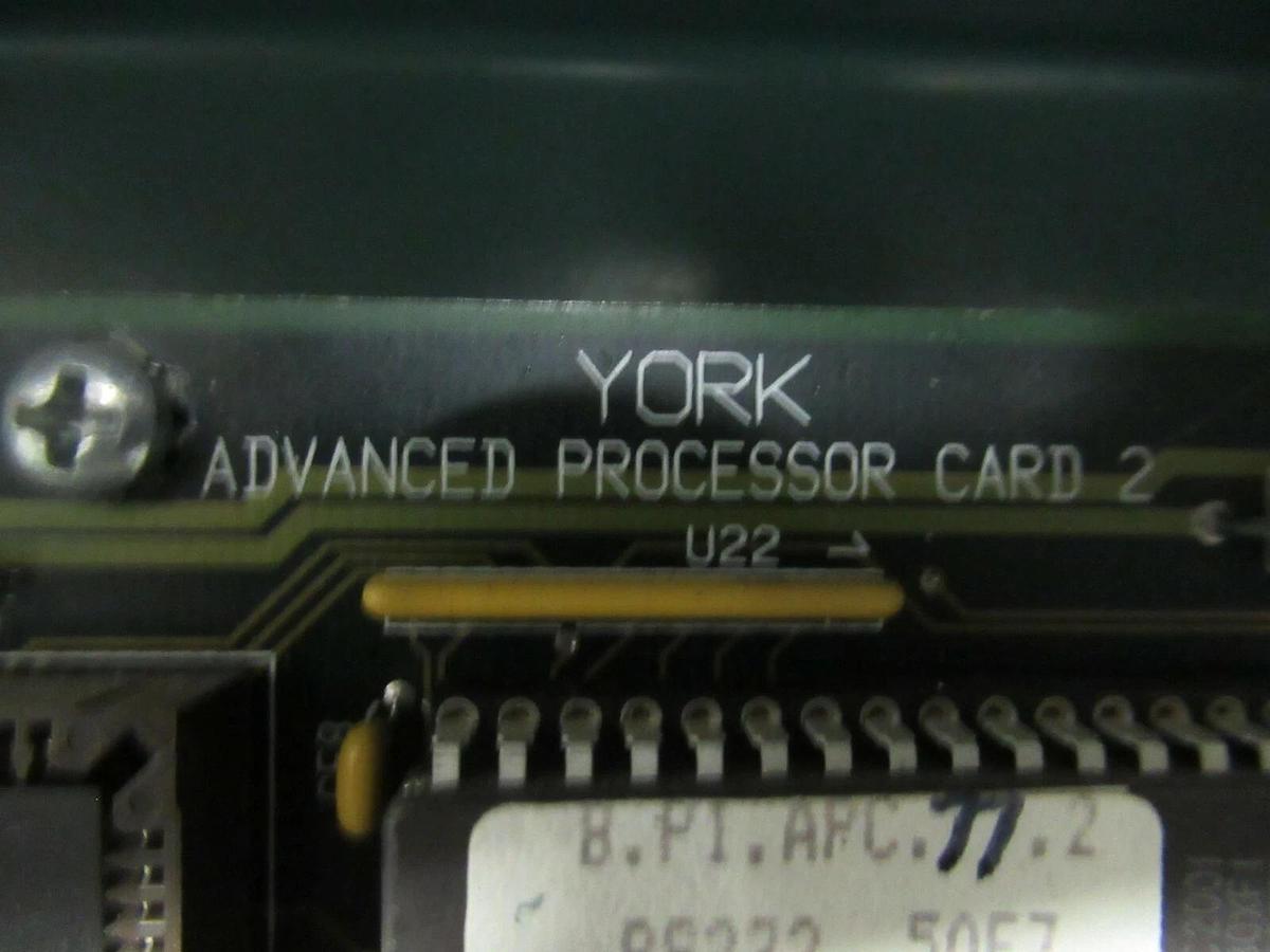 Used YORK CHILLER LINC 371-02086-401 ADVANCED PROCESSOR CARD 2 031-01384-004 NO REV