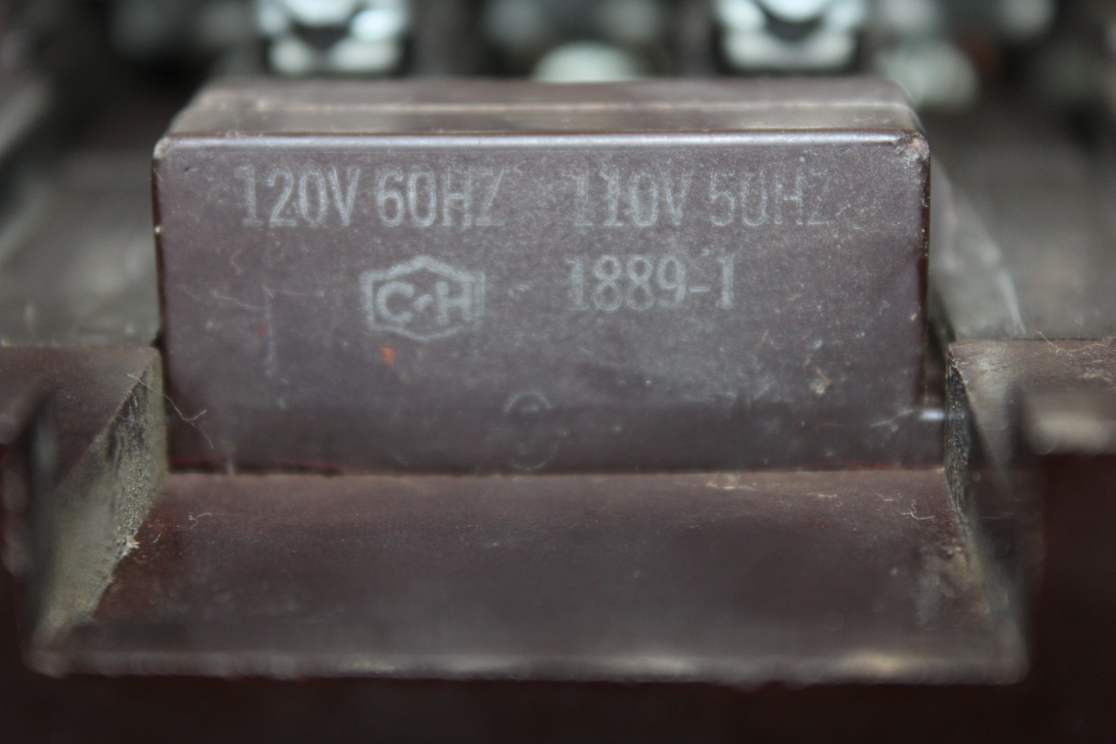 Used CUTLER-HAMMER CONTACTOR C10EN3 NEMA SIZE 3 90 AMP 600 VAC 3-POLE COIL: 120 V