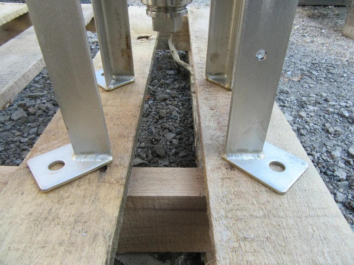 (1) 316 STAINLESS STEEL GLOBAL FILTER MULTI CARTRIDGE VESSEL GTCH3 1-1/2" FNPT