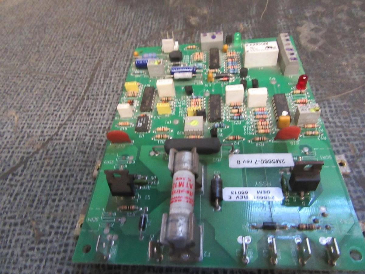 Used EUCLID HVAC CIRCUIT BOARD 205601 REV E 2M5660-7 85013 **WARRANTY INCLUDED**