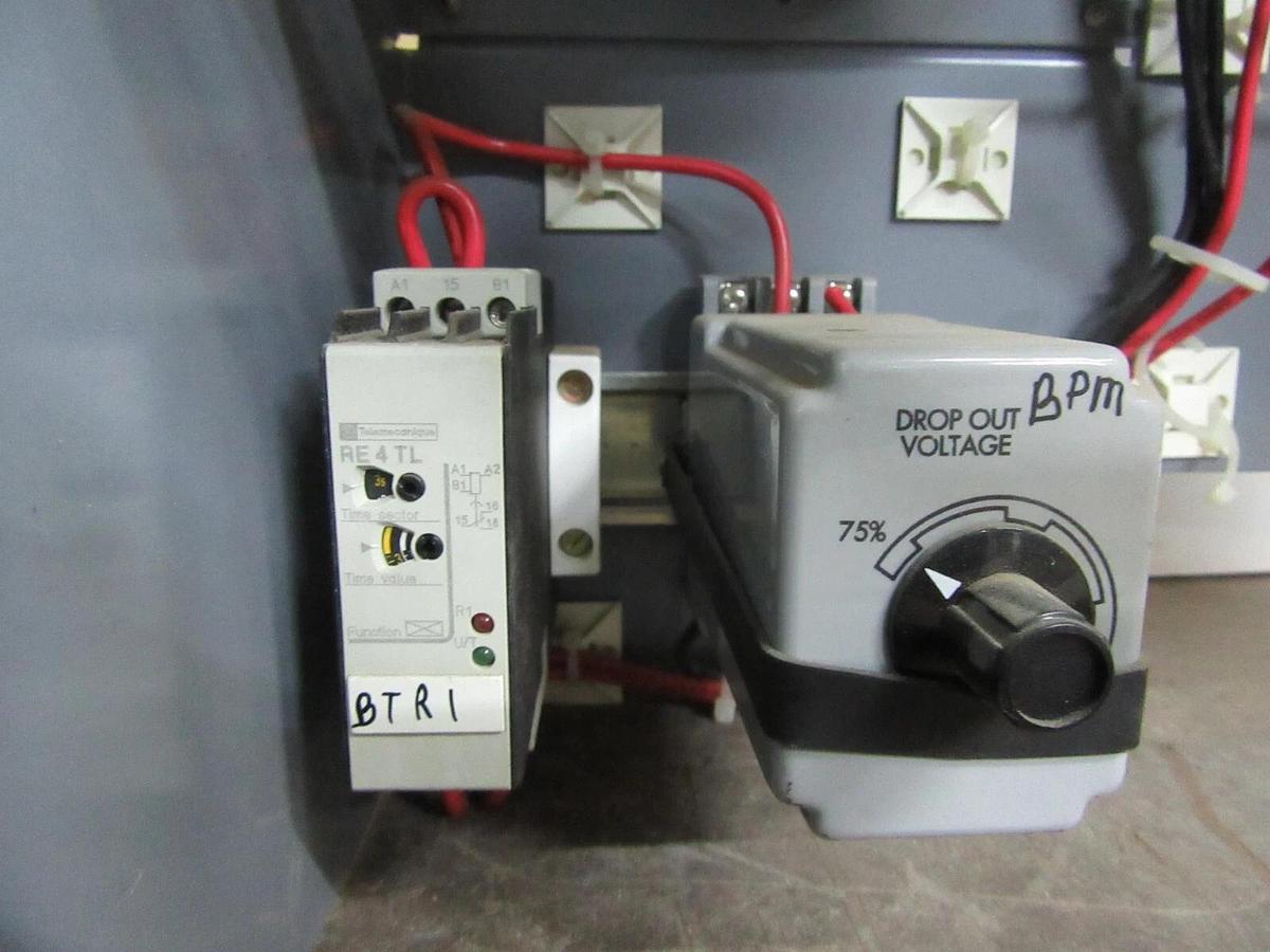 Used SQUARE D MODEL 5 24" MCC BUCKET HU100-3CM5 NEMA SIZ 3 W/ 8536SE01