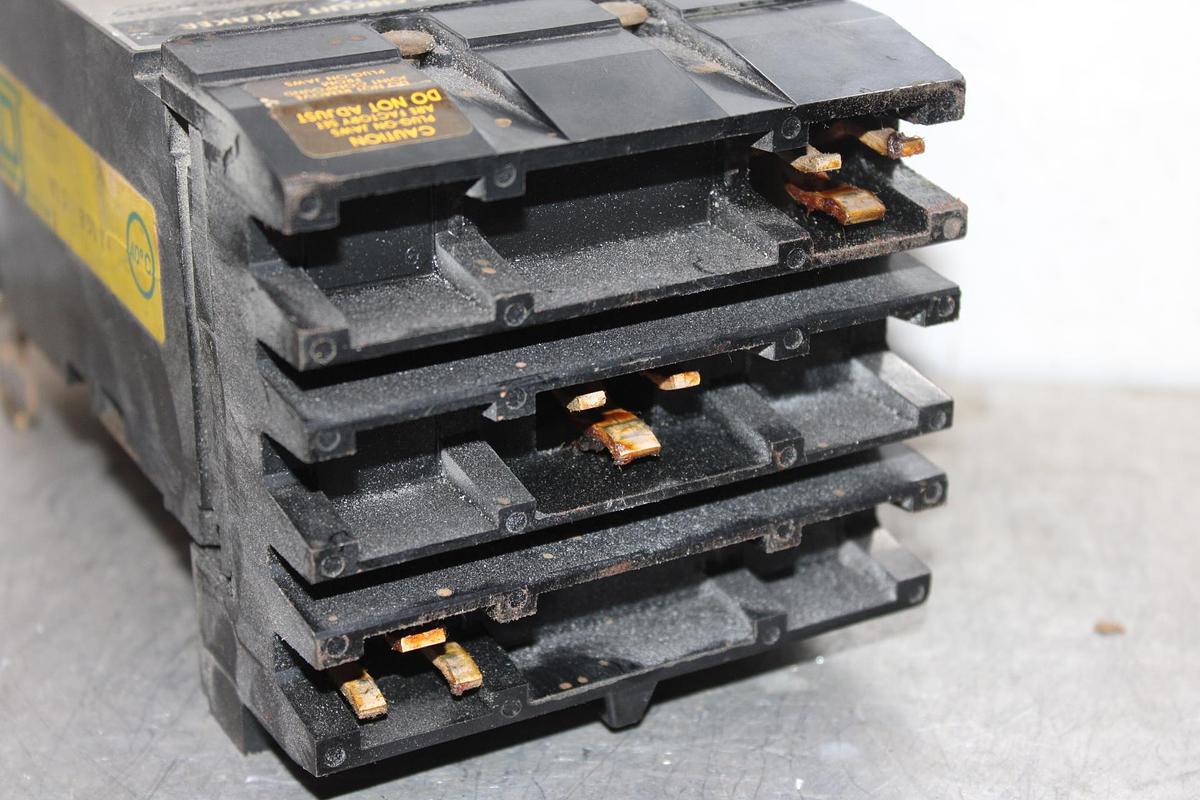 Used SQUARE D I-LINE CIRCUIT BREAKER FA34100 100 AMP 480 VOLT 3-POLE