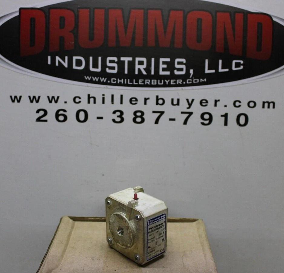 Used FERRAZ SQUARE BODY PROTISTOR FUSE PC33UD69V500TF 690 VAC 500 AMP **WARRANTY**