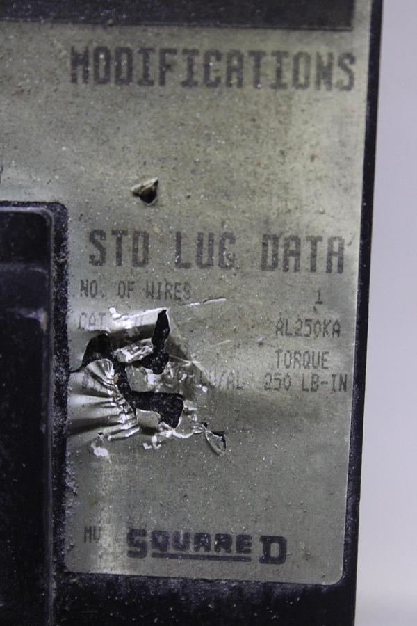 Used SQUARE D I-LINE CIRCUIT BREAKER IK36200 200 AMP 600 VAC 3-POLE