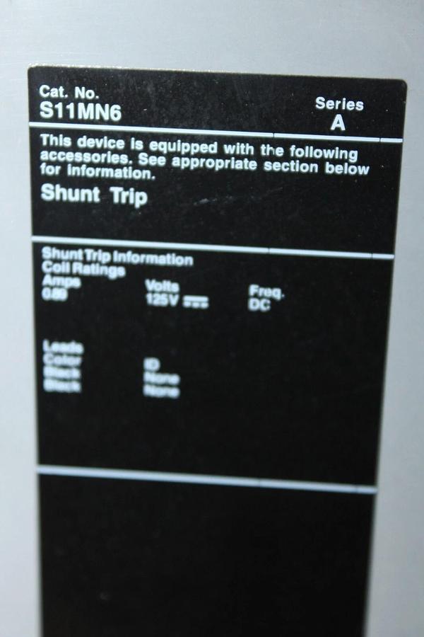 Used SIEMENS MOLDED CASE SWITCH CND63S120A 1200 AMP 600 VAC 3-POLE W/ MOUNT