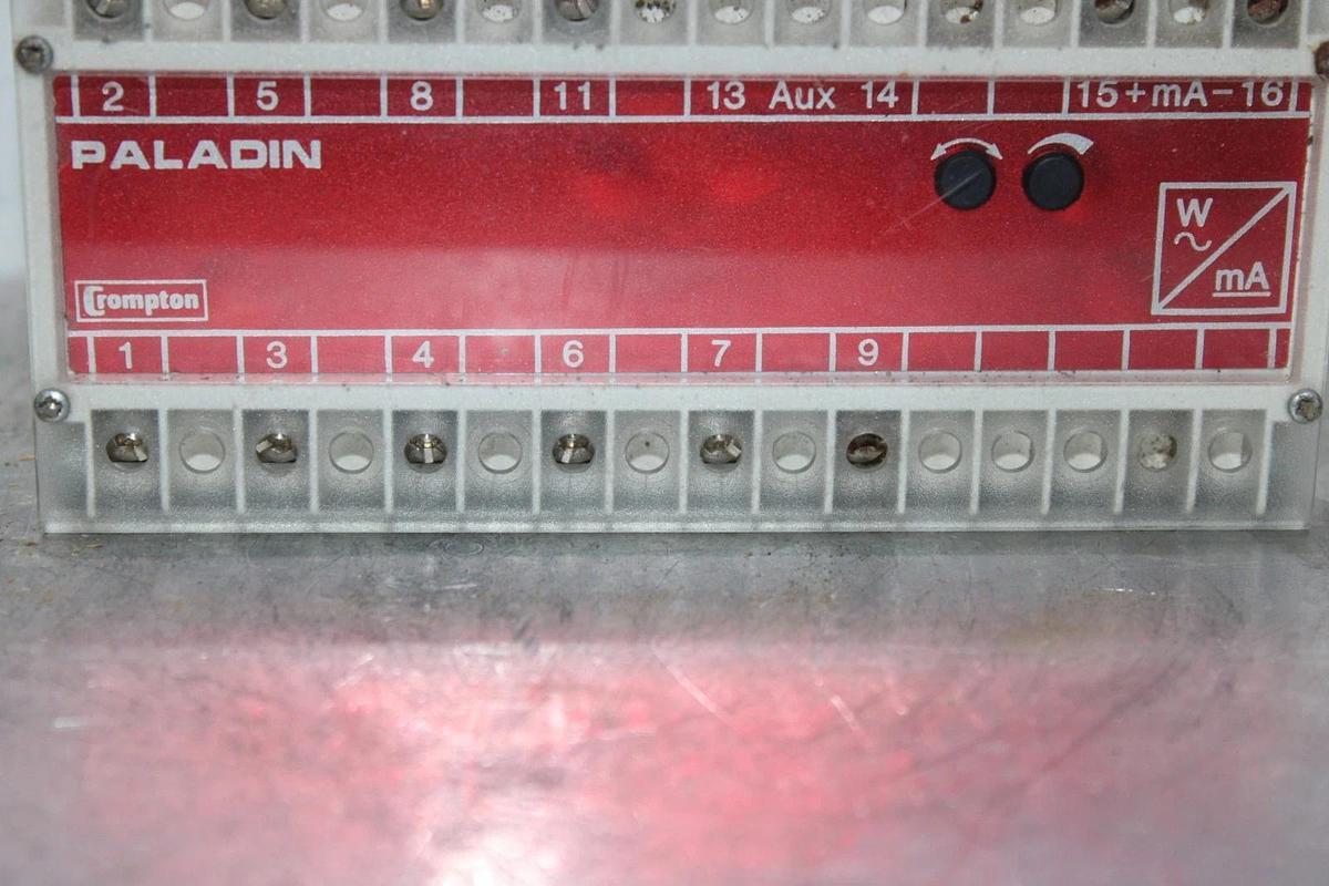 Used CROMPTON PALADIN TRANSDUCER 256-TWNU 120 VOLT 4.17 AMP 1.5 kW 60 HZ