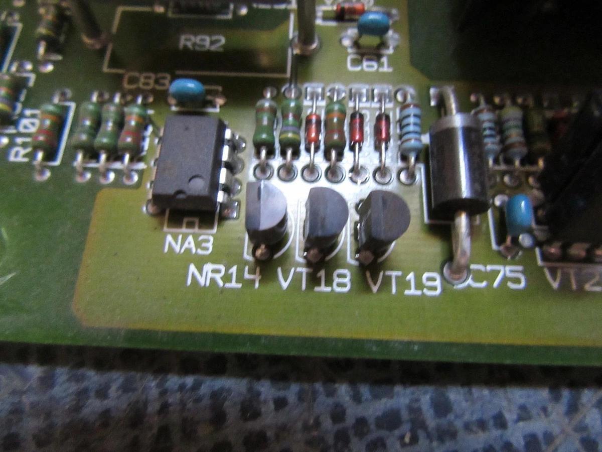 Used MGE ALEZ POWER SUPPLY PLC BOARD 6739817XD-2FA **WARRANTY INCLUDED**