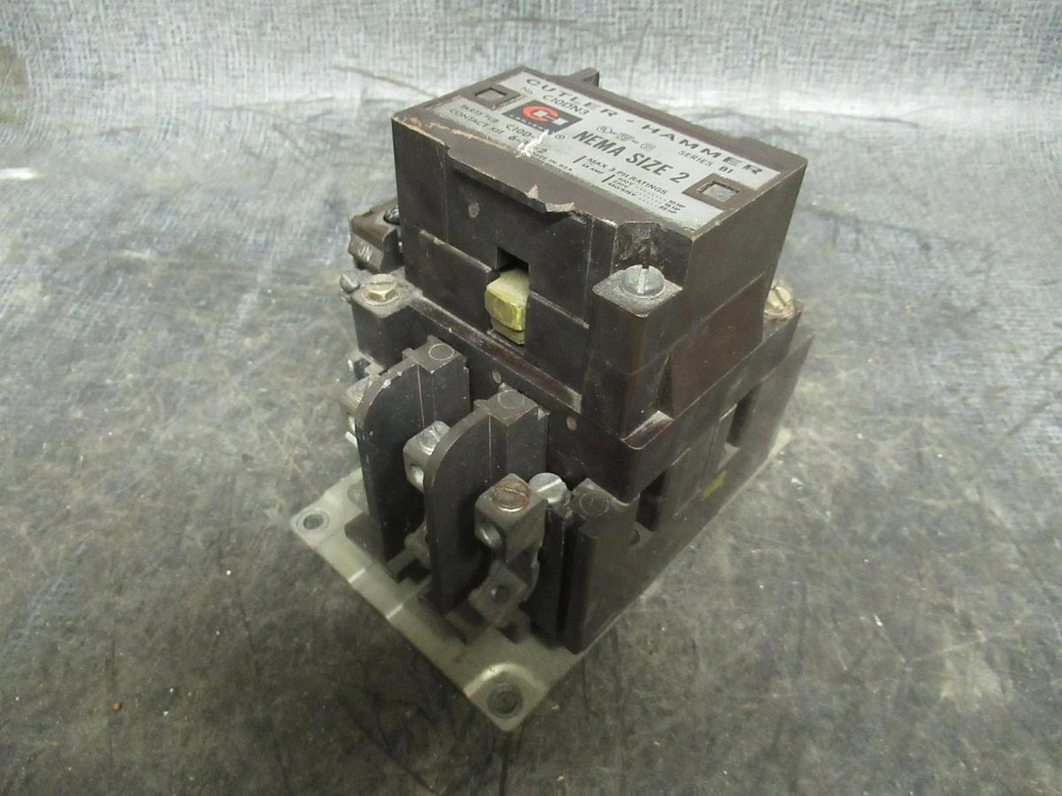 Used CUTLER-HAMMER CONTACTOR C10DN3 NEMA SIZE 2 45 AMP 600 VAC 25 HP COIL: 480V