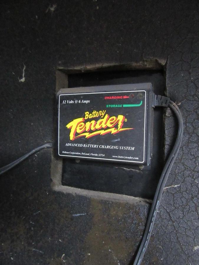 Used 50 KW DIESEL GENERATOR ISUZU 4BG1T 120/240 V SINGLE PH RE-CONNECTABLE ENCLOSED