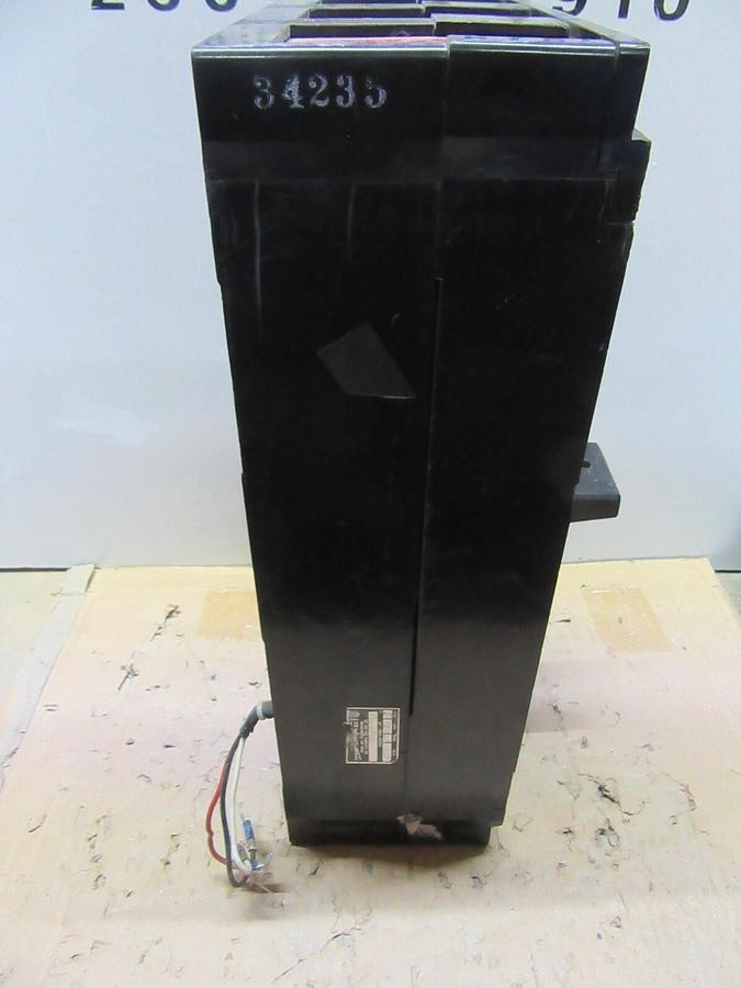 Used ITE CIRCUIT BREAKER KP3-F120 1200 AMP 600 VAC 3-POLE W/ SHUNT TRIP