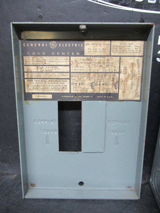 Used GENERAL ELECTRIC LOAD CENTER TL240S 40 AMP 240 VAC W/ 15 AMP BREAKER