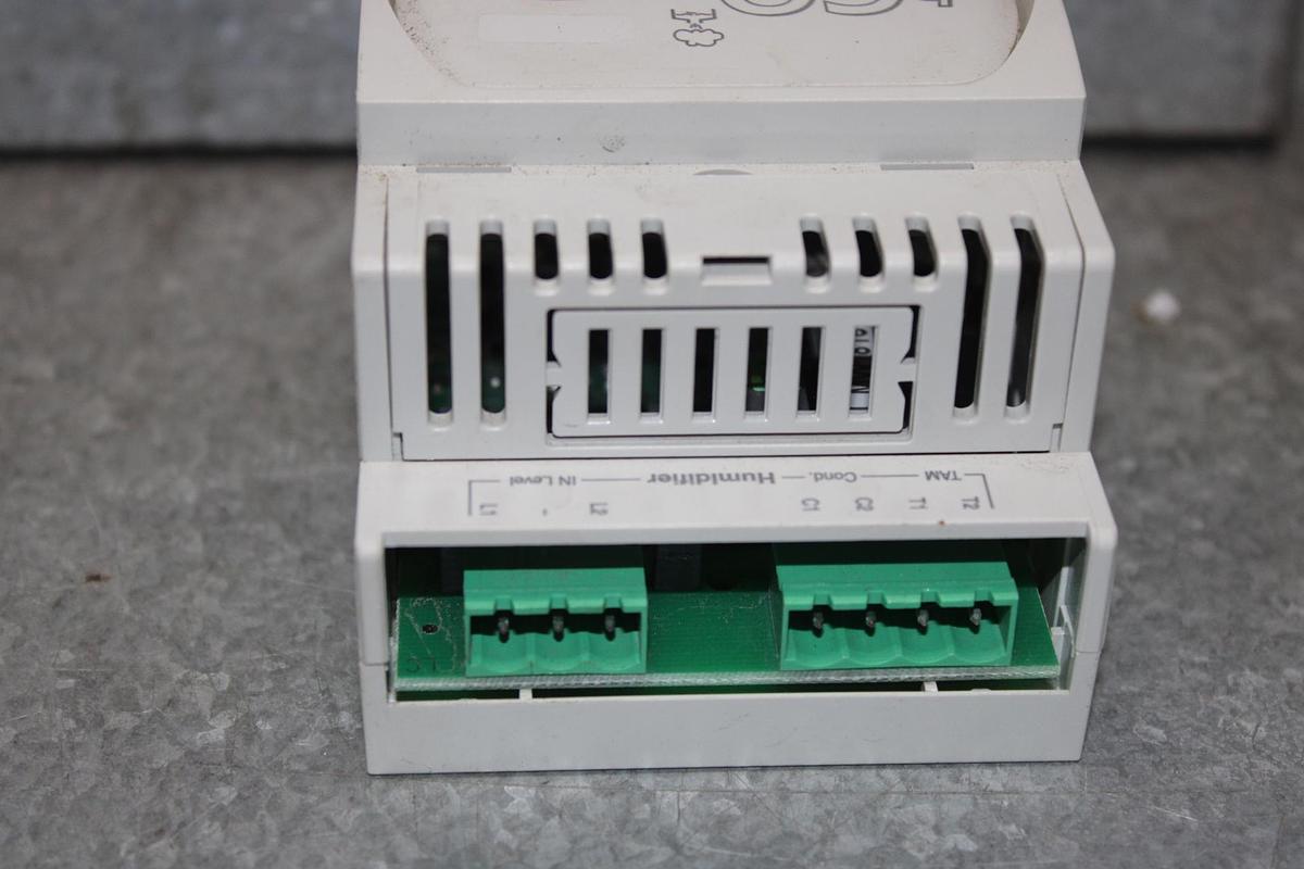 Used STULZ / CAREL E2 MICROPROCCESSOR CONTROLLER REV. 1.917