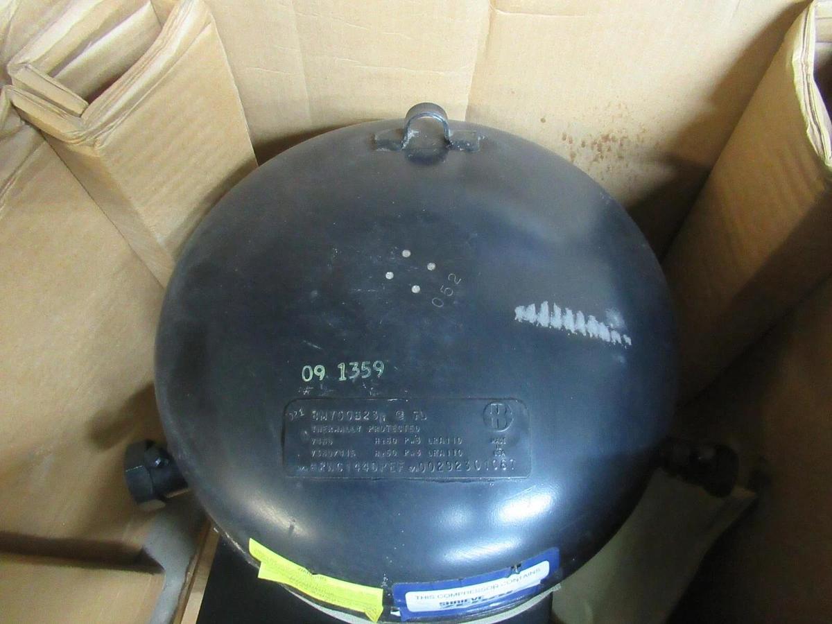 BRISTOL REFRIGERENT COMPRESSOR H2NC144DPEF BM700623 3-PHASE 460 VOLT
