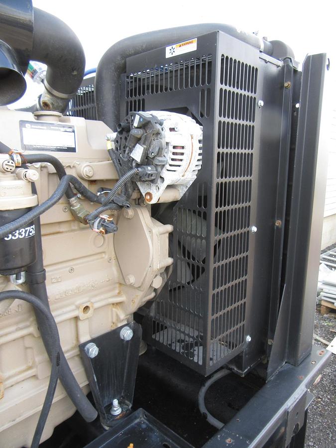 Used 30 KW DIESEL GENERATOR GENERAC 120/240 VOLT SINGLE PHASE 569 HOURS VIDEO WE SHIP