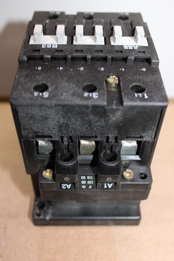 Used ABB CONTACTOR B63 600 VOLT 3-POLE 3-PHASE 60 HP 85 AMP COIL: 120V