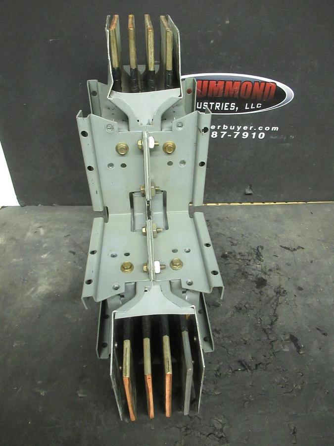 Used 1200 AMP SQUARE D CF2512GLFM12 3 PH 4 W 600 V BUSWAY ELBOW CORNER COPPER I-LINE