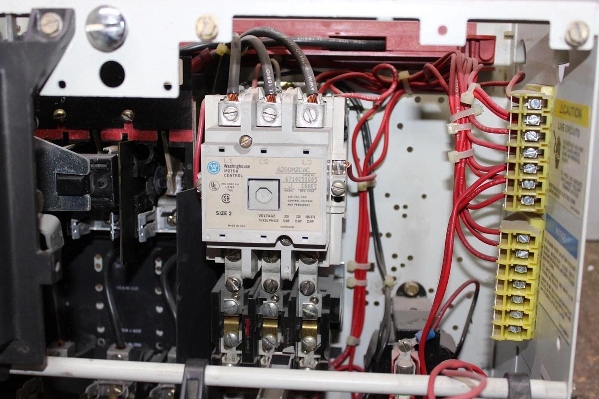 Used WESTINGHOUSE MCC MOTOR CONTROL BUCKET FREEDOM 2100 12" SIZE 2 CL75250