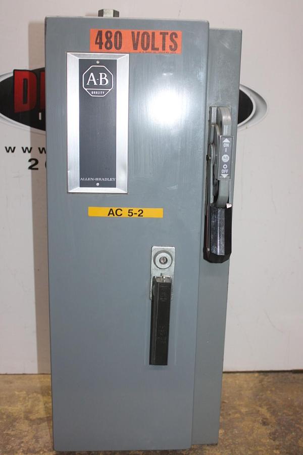 Used ALLEN BRADLEY COMBINATION STARTER 512-AJB-6P-24R TYPE 12 NEMA 0 600V 5 HP
