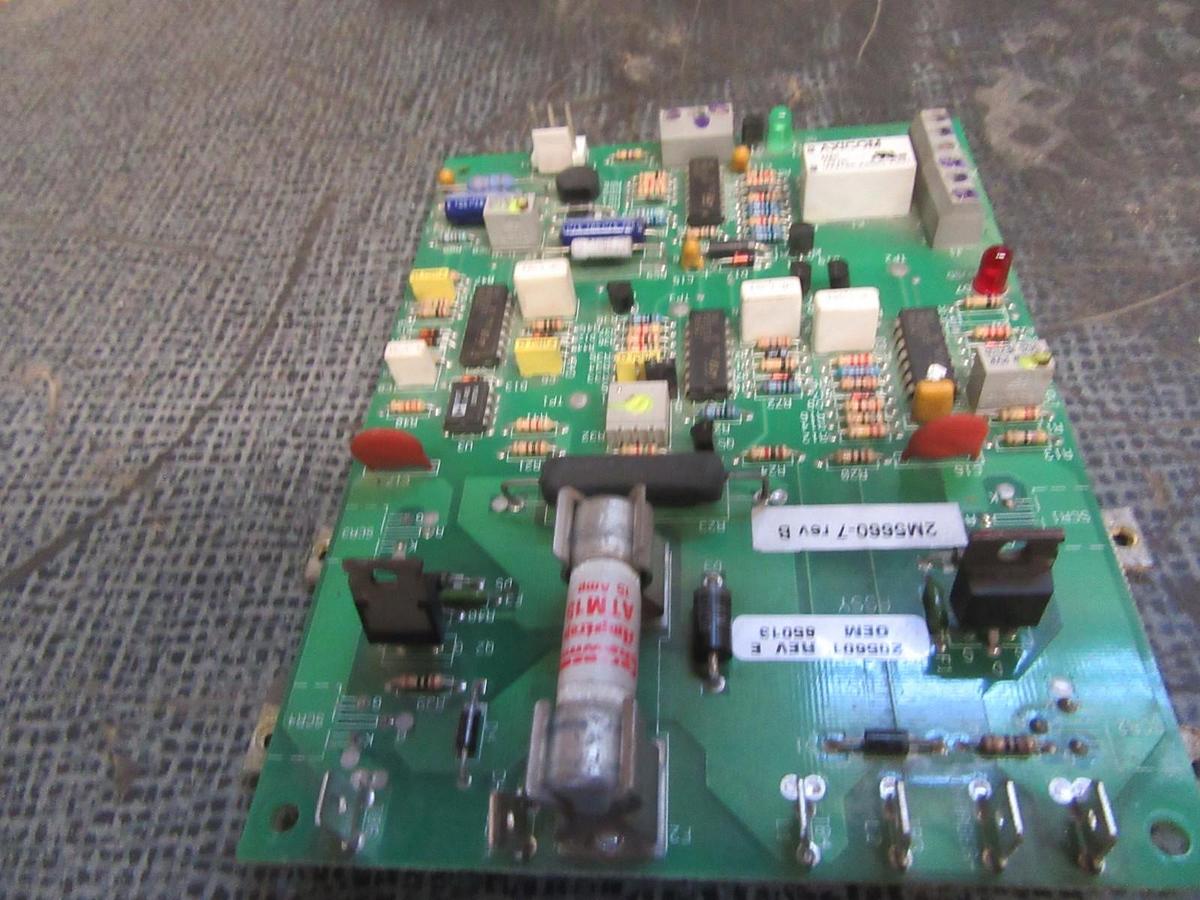 Used EUCLID HVAC CIRCUIT BOARD 205601 REV E 2M5660-7 85013 **WARRANTY INCLUDED**
