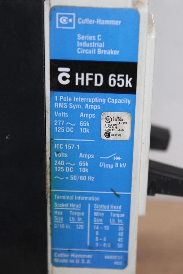 Used LOT OF 2 CUTLER HAMMER HFD1020 20 AMP 277 VAC SINGLE POLE HFD-65K