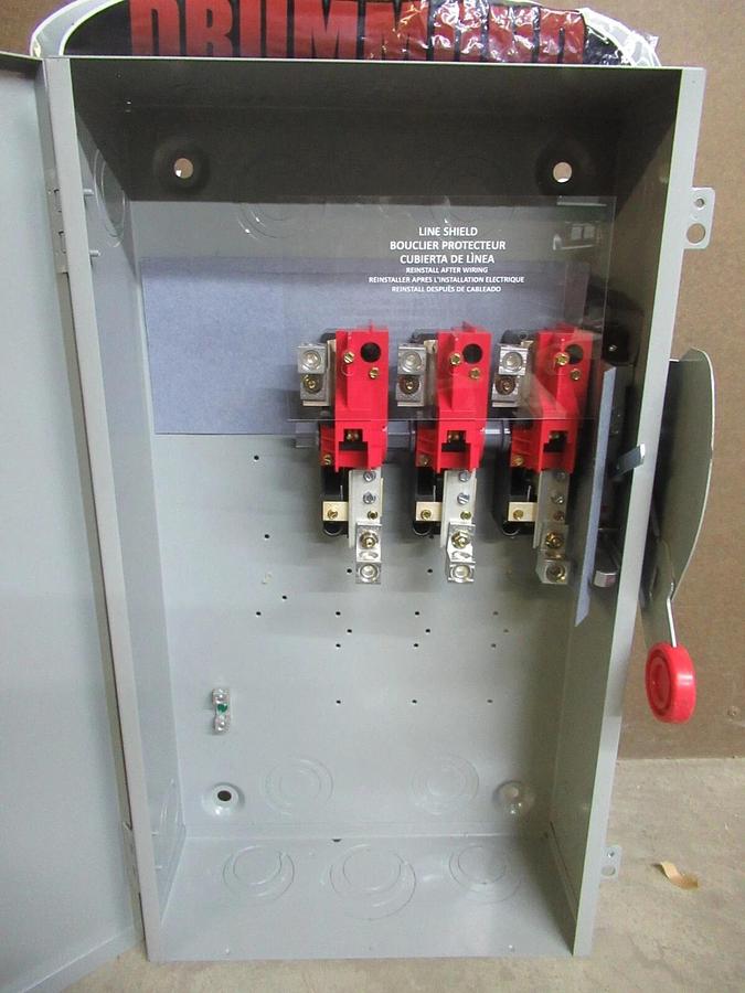 NIB EATON 200 AMP HEAVY DUTY SAFETY SWITCH DH364UGK2 TYPE 1 3-POLE 150 HP 600 V