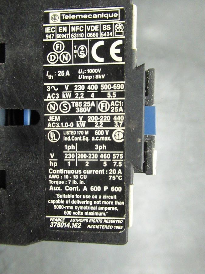 Used SCHNEIDER LP1D0901 600V 25A 7.5HP COIL: 24V **WARRANTY INCLUDED**