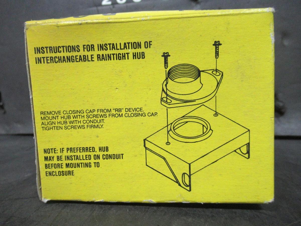 NEW SURPLUS SQUARE D INTERCHANGEABLE RAINTIGHT HUB B-200 SER. 2 **WARRANTY**