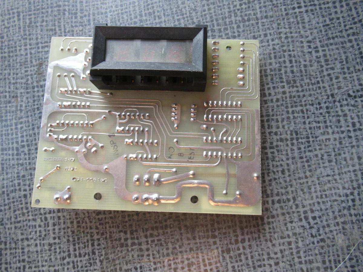 Used YORK CIRCUIT BOARD 031-00615C001 REV B **WARRANTY INCLUDED**