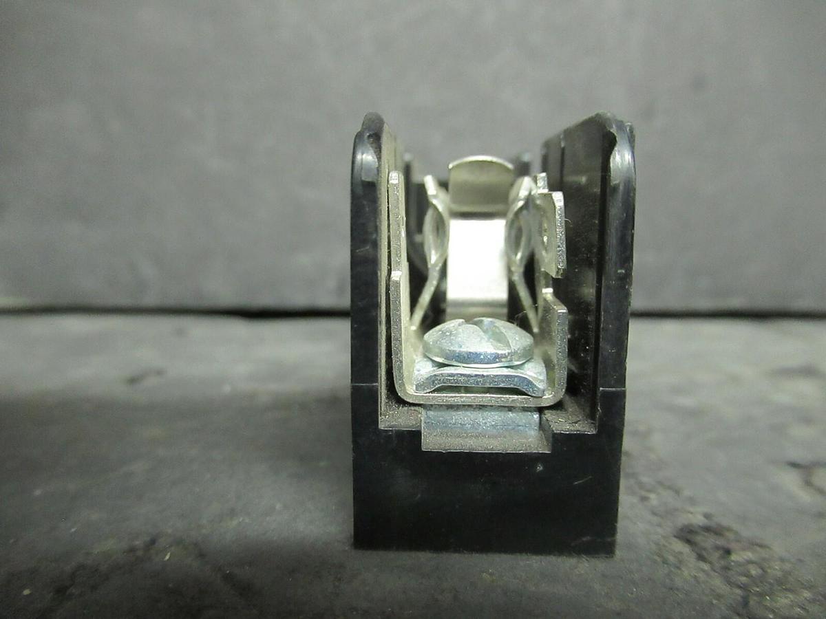 Used (2) LITTELFUSE FUSE LUG SET L60030C-1PQ 600 VOLTS 30 AMP **WARRANTY INCLUDED!**