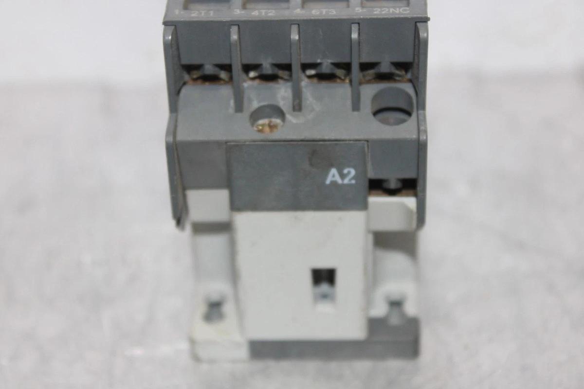 Used ABB CONTACTOR A9-30-01 600 VAC 3-PHASE 7.5 HP 21 AMP COIL: 110/120V *WARRANTY*
