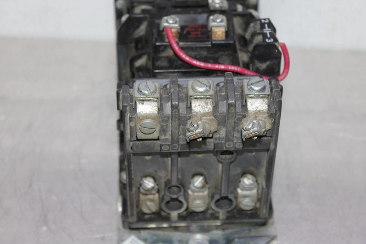 Used ALLEN BRADLEY NEMA STARTER 509-AOD SIZE 0 18 AMP 600 VOLT 3-PHASE 5 HP