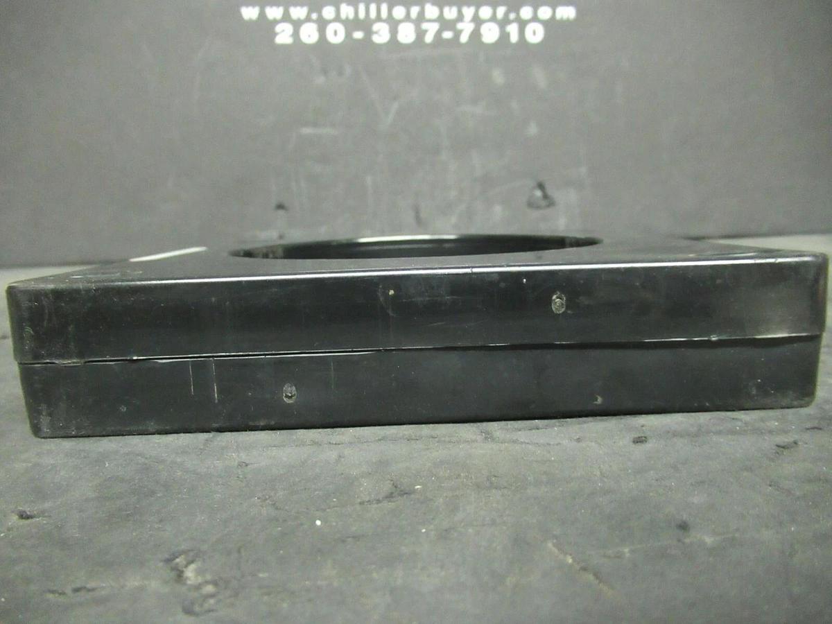 Used INSTRUMENT CURRENT TRANSFORMER RATIO: 3000:5 A 19SHT-302