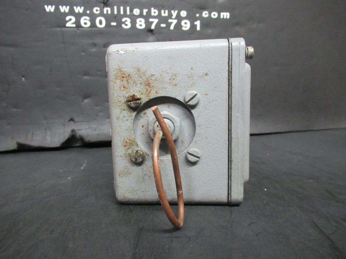 Used ALLEN-BRADLEY TEMPERATURE CONTROL SWITCH 837-A5 24-600 VAC @ 125 VA NEMA 4, 13